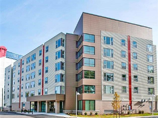 New courtland Condos